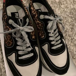 Golden Goose Running Trainers Athletic Sneakers 41